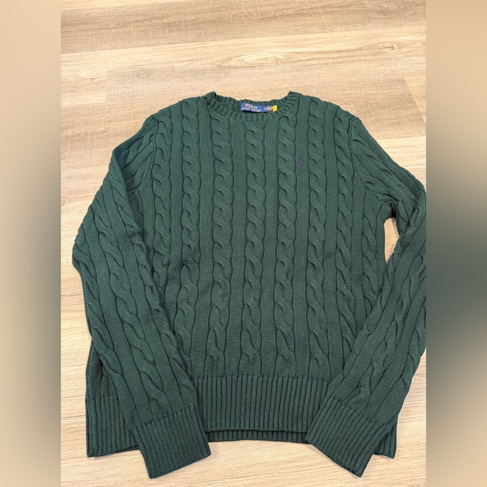 Polo Ralph Lauren men’s 
Green Cable Knit Sweater